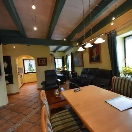 Holiday home Kapitaenshaus Gross Zicker